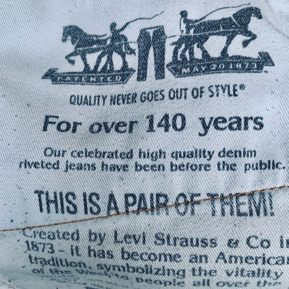 Levi’s 527 Denim Jeans 36x32 Cowboy Cut Bootcut Low Rise Blue Faded Distressed - Picture 6 of 6